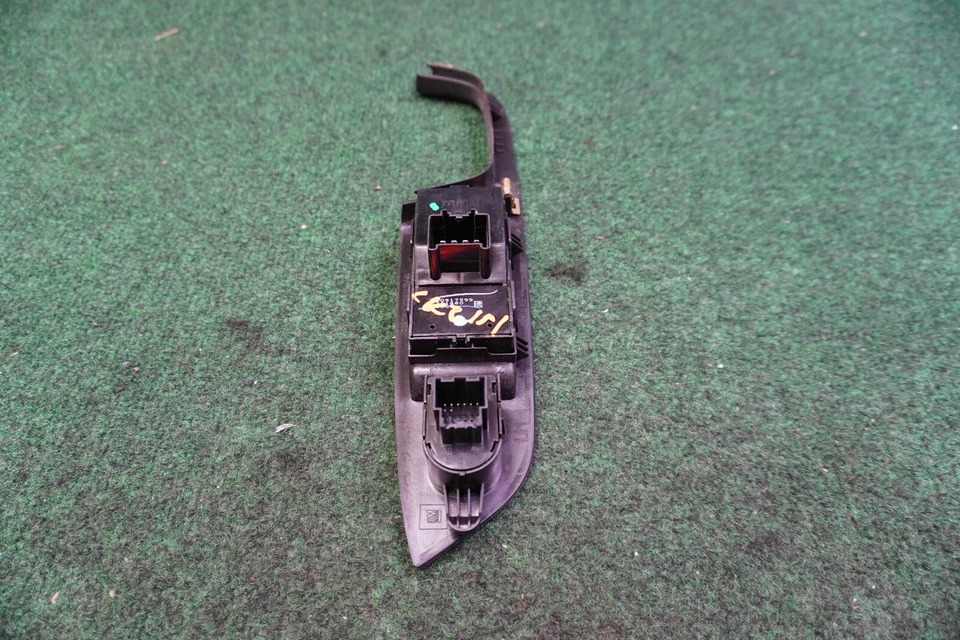 Interruptor de ventana del conductor izquierdo Chevrolet Equinox 2010-2017 25946838 OEM Foto 4 de 4