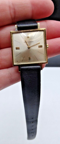 Harry Winston Watch 18k