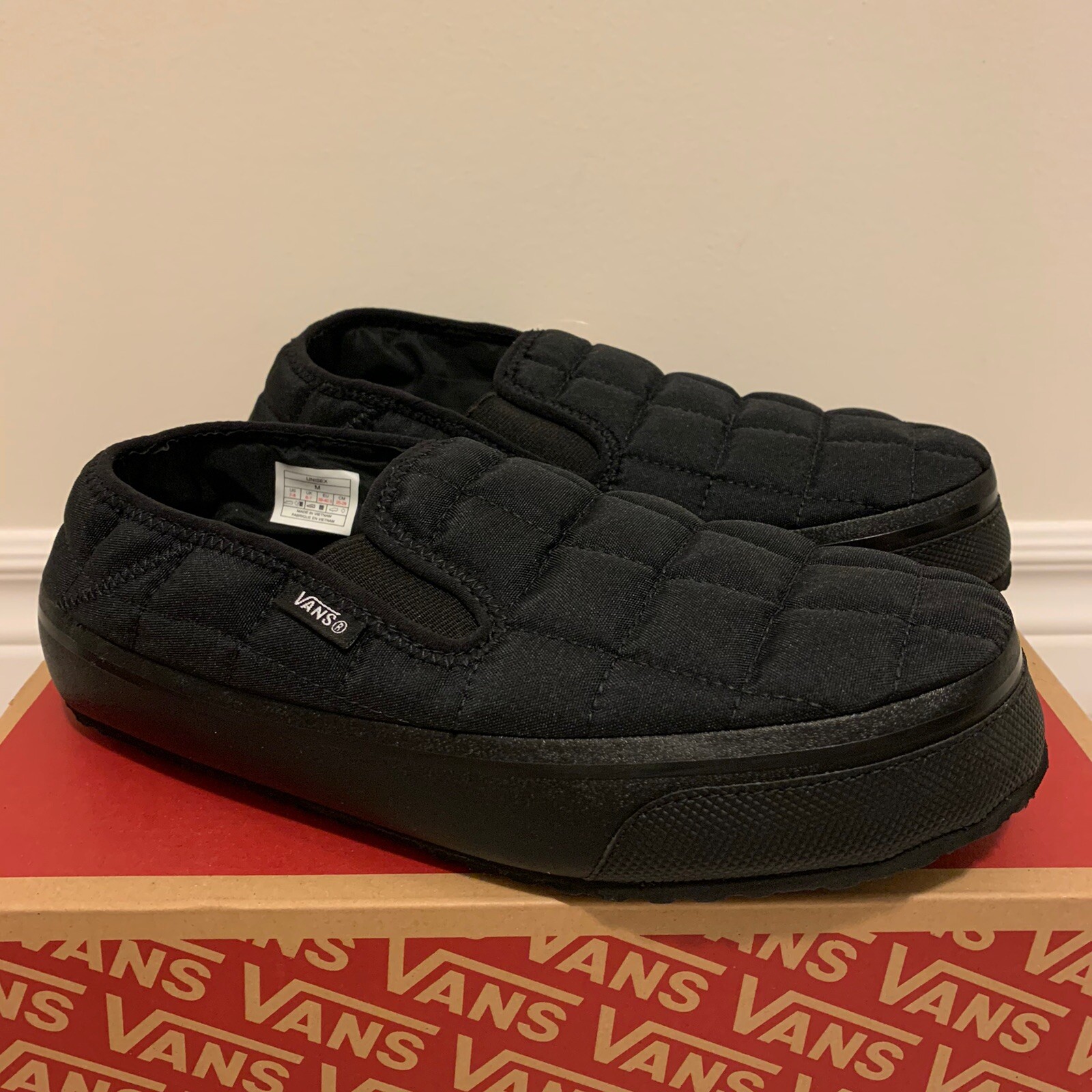 vans authentic platform black