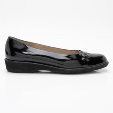 Salvatore Ferragamo Patent Leather Gancini Flats - Size 7 4A / 37 4A