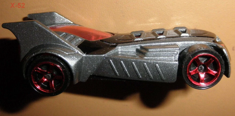 Batmobile Matchbox Batman diecast car silver gray red toy DC universe MBX 1:64 - Image 4 of 4