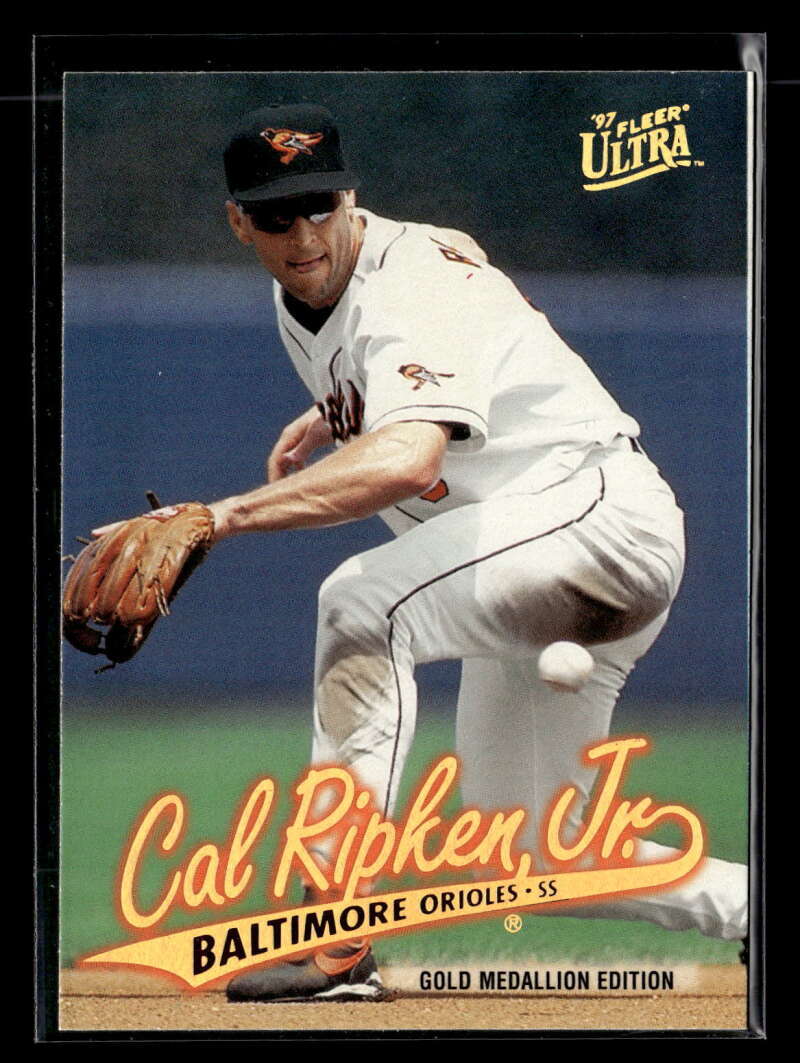 1997 Ultra Cal Ripken Jr. Gold Medallion #G11 Baltimore Orioles U2185