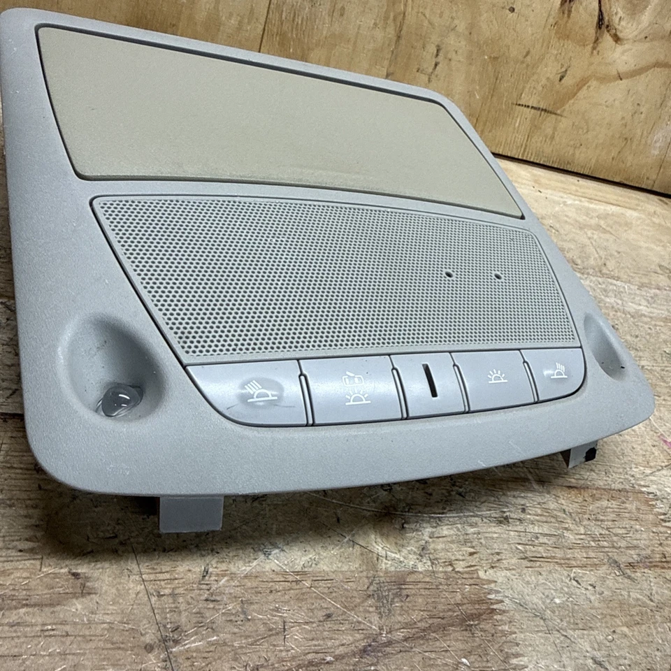 2013-2019 Nissan Sentra ,Altima , Rouge Overhead Console Dome Map Light Foto 2 de 4