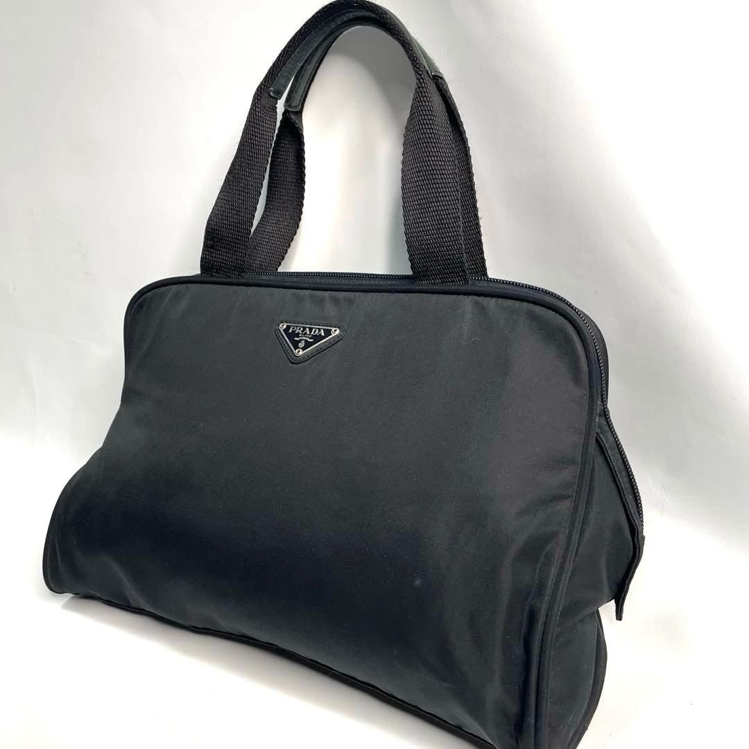 PRADA Prada handbag with triangular logo plate in… - image 3