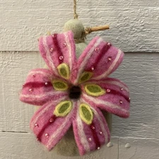 Felted Wool Birdhouse Wild Woolies DZI Pink Flower