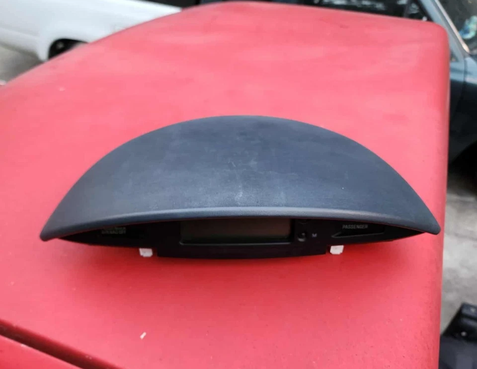 Unidad de pantalla LCD de tablero de fabricante de equipos originales/de fábrica Mitsubishi Eclipse 2006-2012 pieza #8750A133 Foto 2 de 4