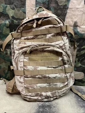 USMC Camelbak HAWG 500 Hydration Pack Backpack Assault AOR1 Desert MARPAT Camo