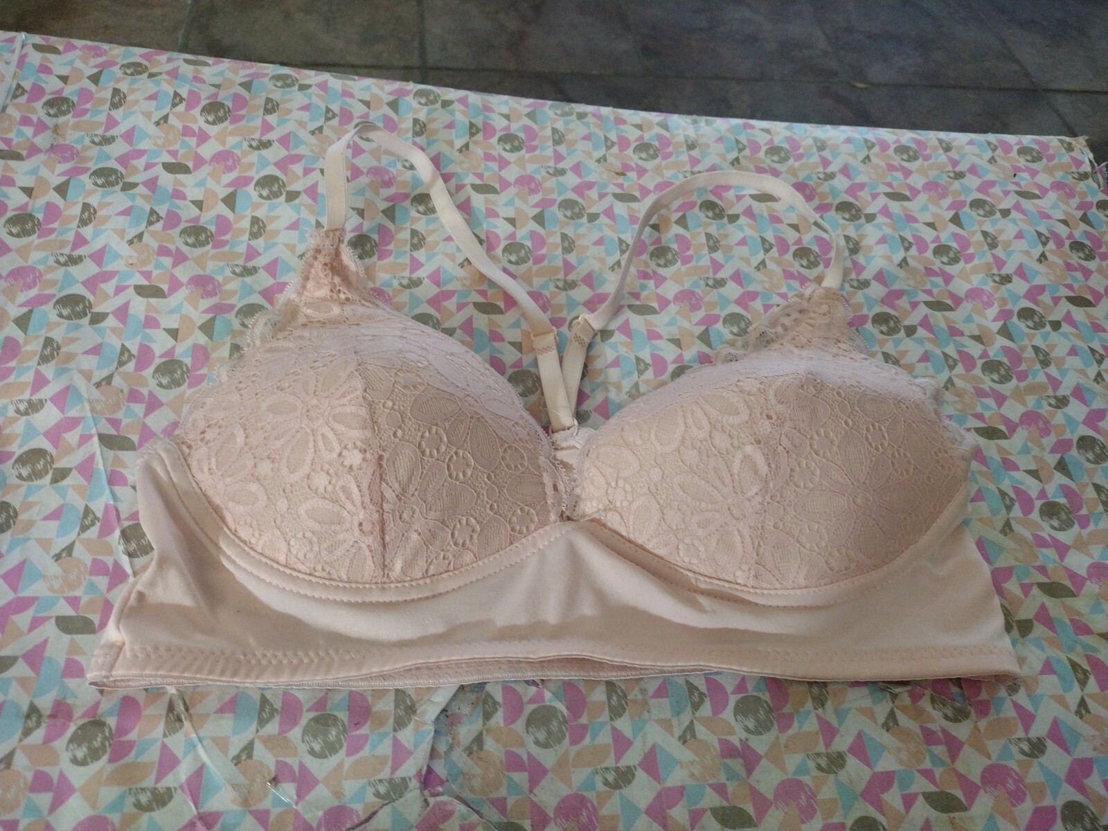Women Just Be Brand Large Wire Free Bra New Without Tags