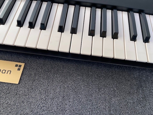 Roland JV-90 76 keys synthesizer Musical Workstation Roland JV-90 76 keys synthesizer Musical Workstation