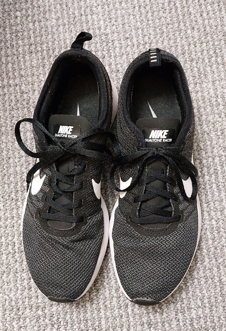 nike's dualtone racer gets touched by an angel