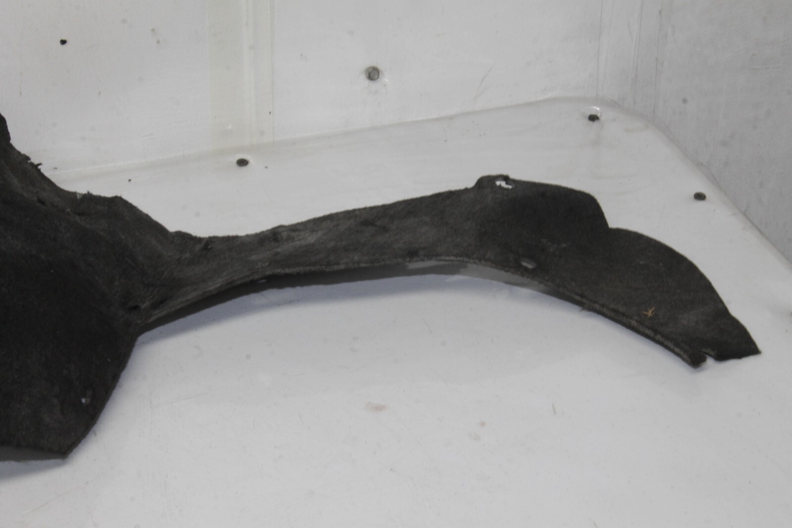 12-14 MCLAREN MP4-12C OEM LH DRIVERS FRONT FENDER LINER DAMAGED COMPLETE FACTORY