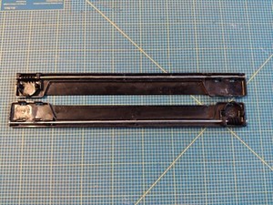 Miele Spülmaschine Gleitkufe Gleitbleche 2 Stück Set 04075562