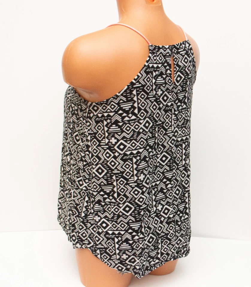 No Boundaries Camisole Medium 7-9 Sleeveless Top w/ Pink Straps - Image 2 of 3