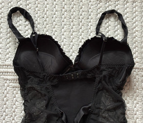 Victoria's Secret Sexy Little Things Women's Black Ruched Lingerie Garter Sz 36B