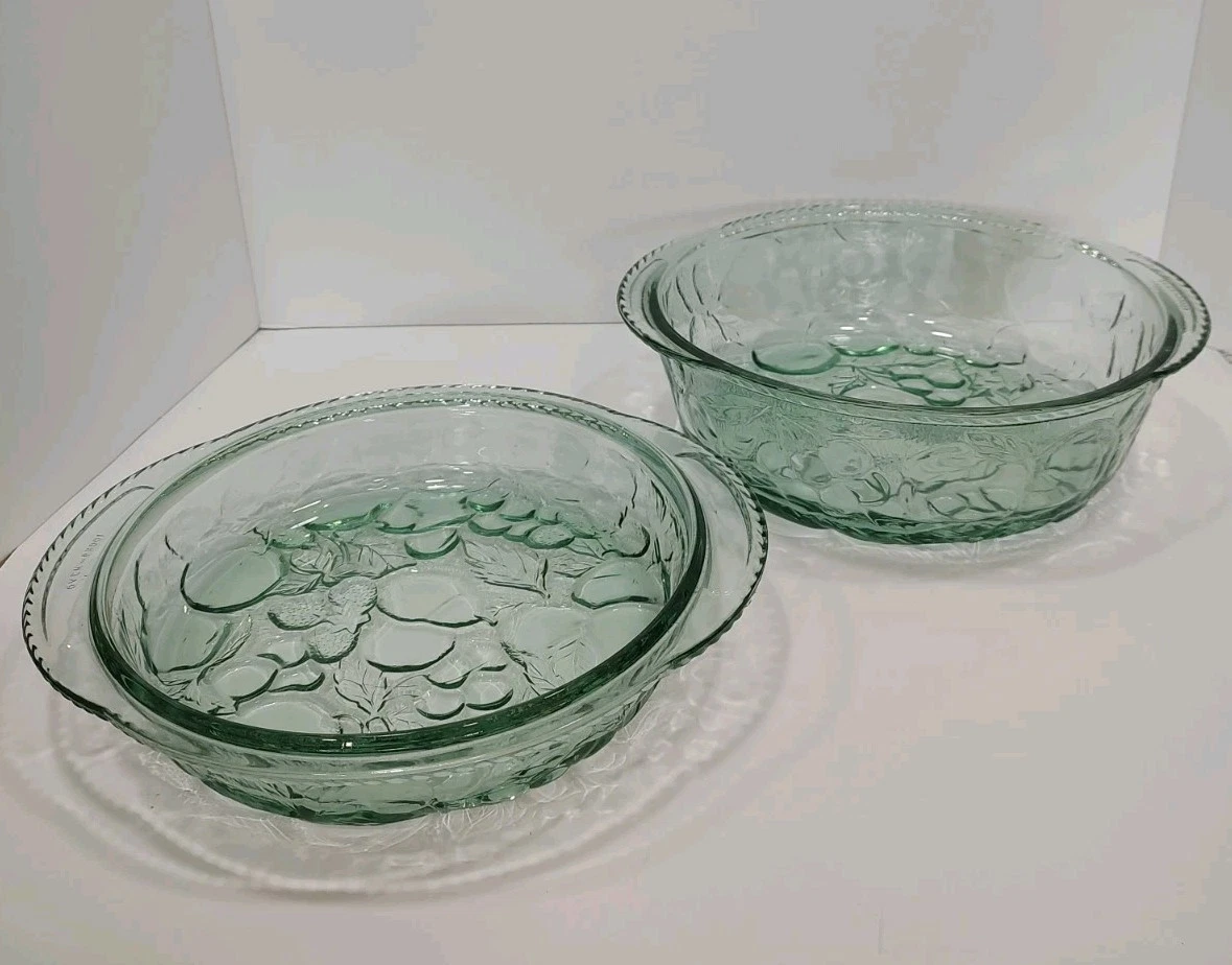 Libbey Orchard Fruit Green Glass 3 QT Casserole Baking Dish Pie Lid Ovenware