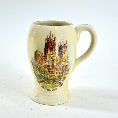 CROWN DEVON FIELDINGS YORK MINSTER WESTFRONT SOUVENIR MINIATURTASSE