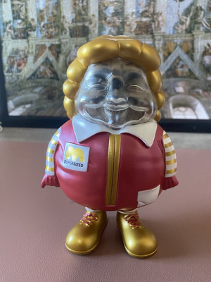 SECRET BASE RON ENGLISH TOY TOKYO MC SUPERSIZED METALLIC GOLD HAIR  CLEAR FACE
