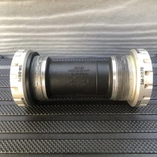 Shimano XT Bottom Bracket SM-BB70 Hollowtech II English Bottom 68/73mm