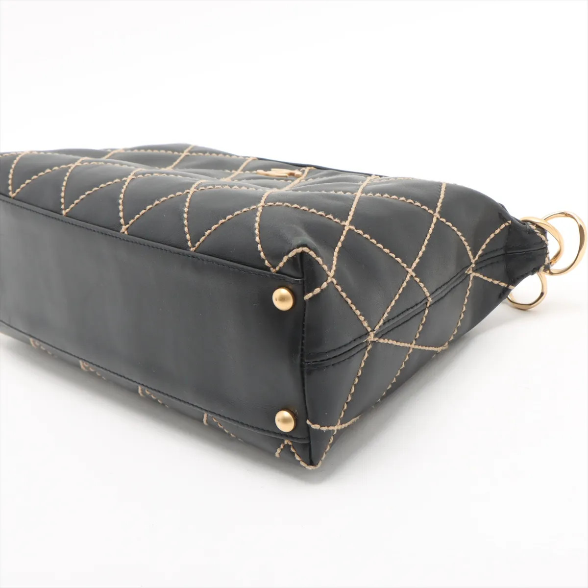 Chanel Wild Stitch Leather Chain Shoulder Bag Black Gold Metal Fittings 8XXXXXX thumbnail 3