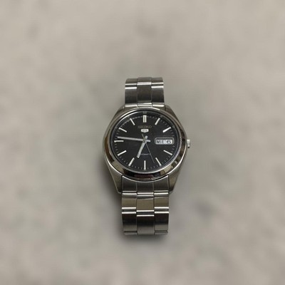 Seiko 5 Automatic Watch Black Dial Men's Used 37mm Vintage Reliable