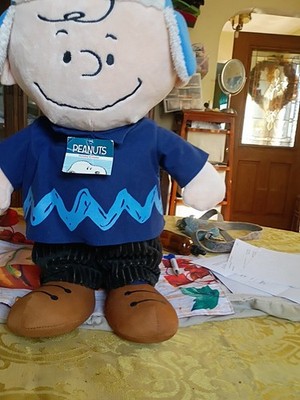 NWT Dan Dee holiday Greeter Stuffed Linus 23''Lx16''W. Velour Outfit. Rare Find!
