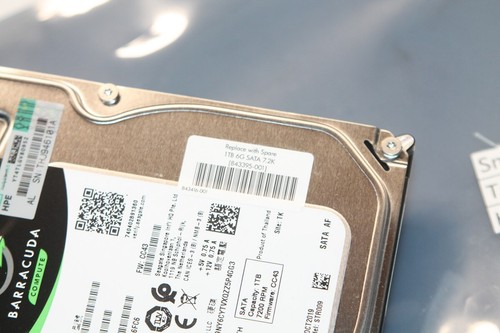 SEAGATE BARRACUDA.. DISQUE DUR 1TB SATA 6Gb/s .Réf: ST1000DM010 - Photo 5/7