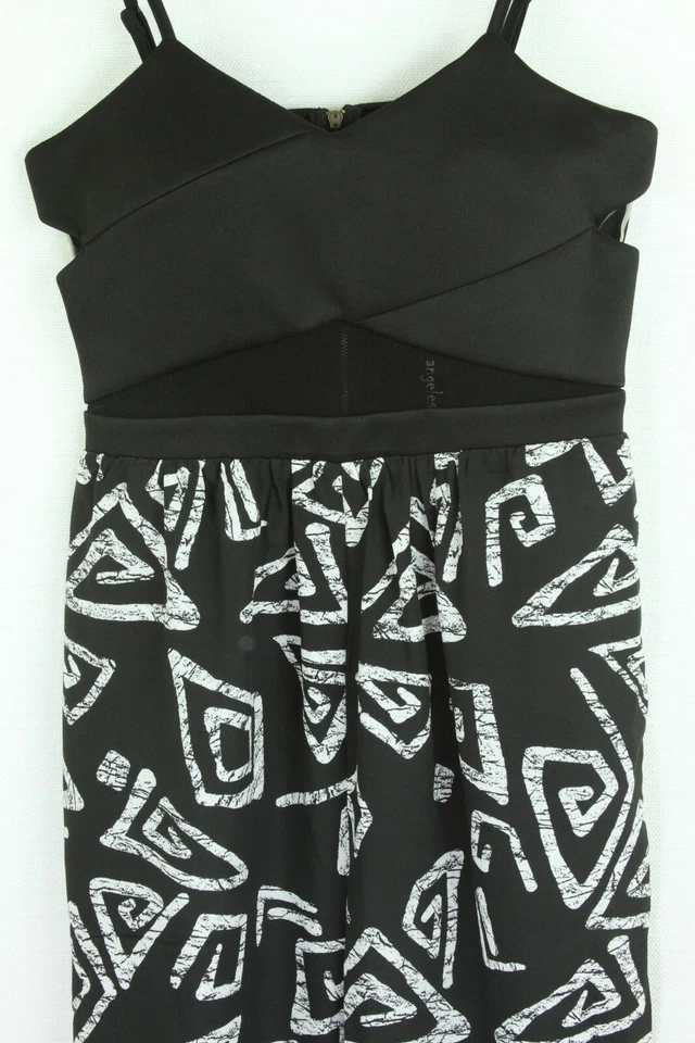 Mono Fire Los Angeles Grande Negro Blanco Mujer Sujetador Incorporado Nuevo Foto 2 de 4