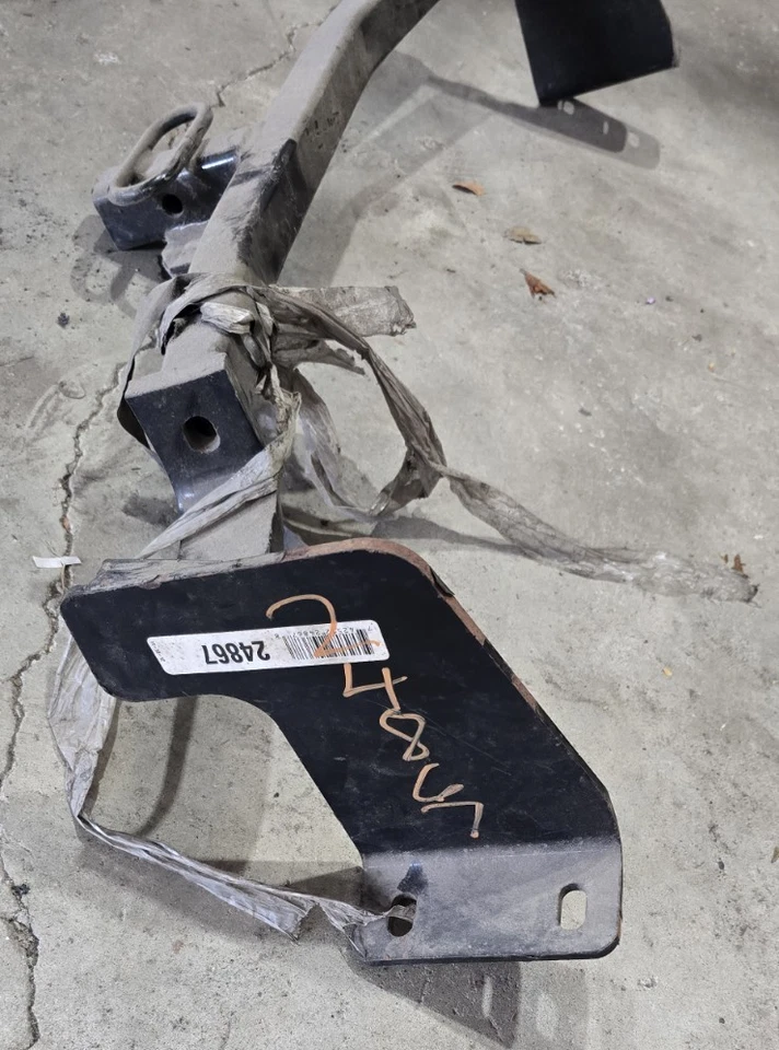 Receptor de enganche DrawTite/oculto - Clase I 24867 para Nissan Juke selecto 2011-17 Foto 2 de 3