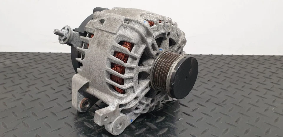 Nissan X-Trail MK3 (T32) 2016 2.5 Petrol Valeo Alternator 120amp 14v 231004BA0B - Image 3 of 4