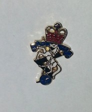 R.E.M.E ENAMEL LAPEL PIN BADGE