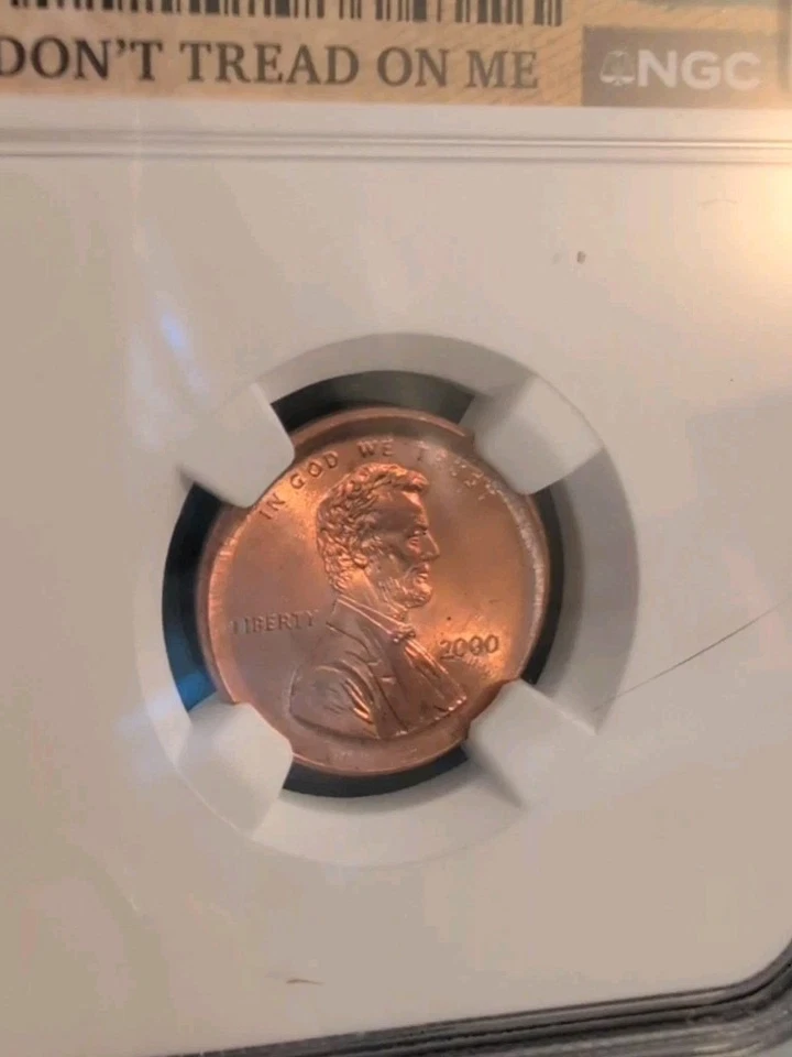 1999/2000P LINCOLN CENT NGC MINT ERROR BROADSTRUCK NORTH EAST ERROR COLLECTION - Image 2 of 4