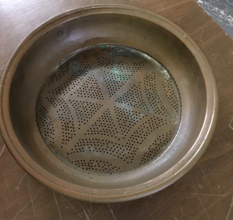 Vintage copper colander 12” with a hanger