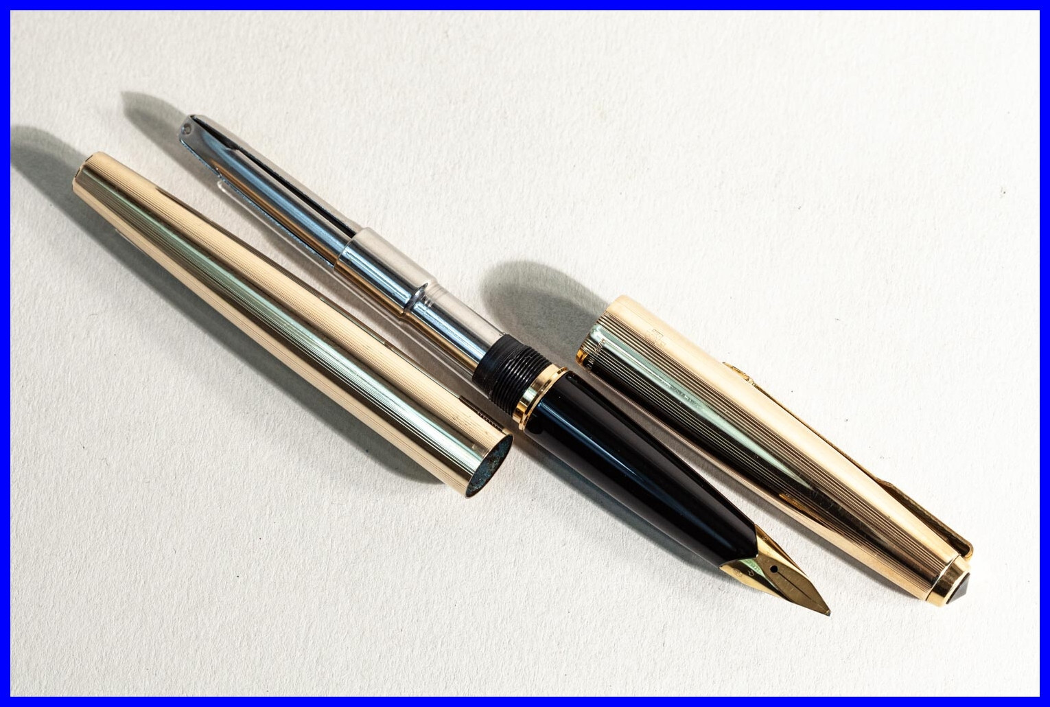 Parker N° 65 Fountain Pen In Gold With Medium 18K 585 Gold Nib - Made In England