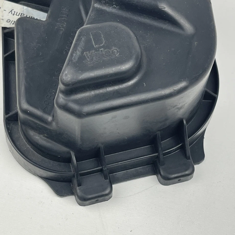 BMW E90 325i 335i 328i M3 2006 2007 2008 tapa bombilla trasera tapa de acceso derecha Foto 3 de 4