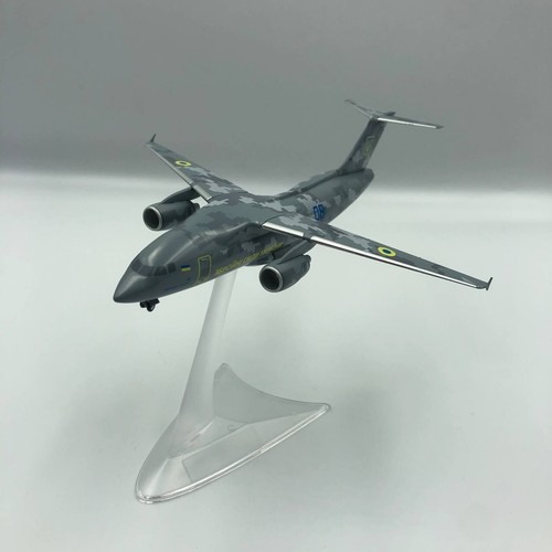 Aircraft model An-178 Antonov 178-100P Ukrainian Armed Forces “08” scale 1/200 - Picture 10 of 13
