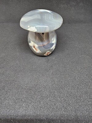 Orca Achat Pilz Skulptur 355 Gramm,8x6cm.