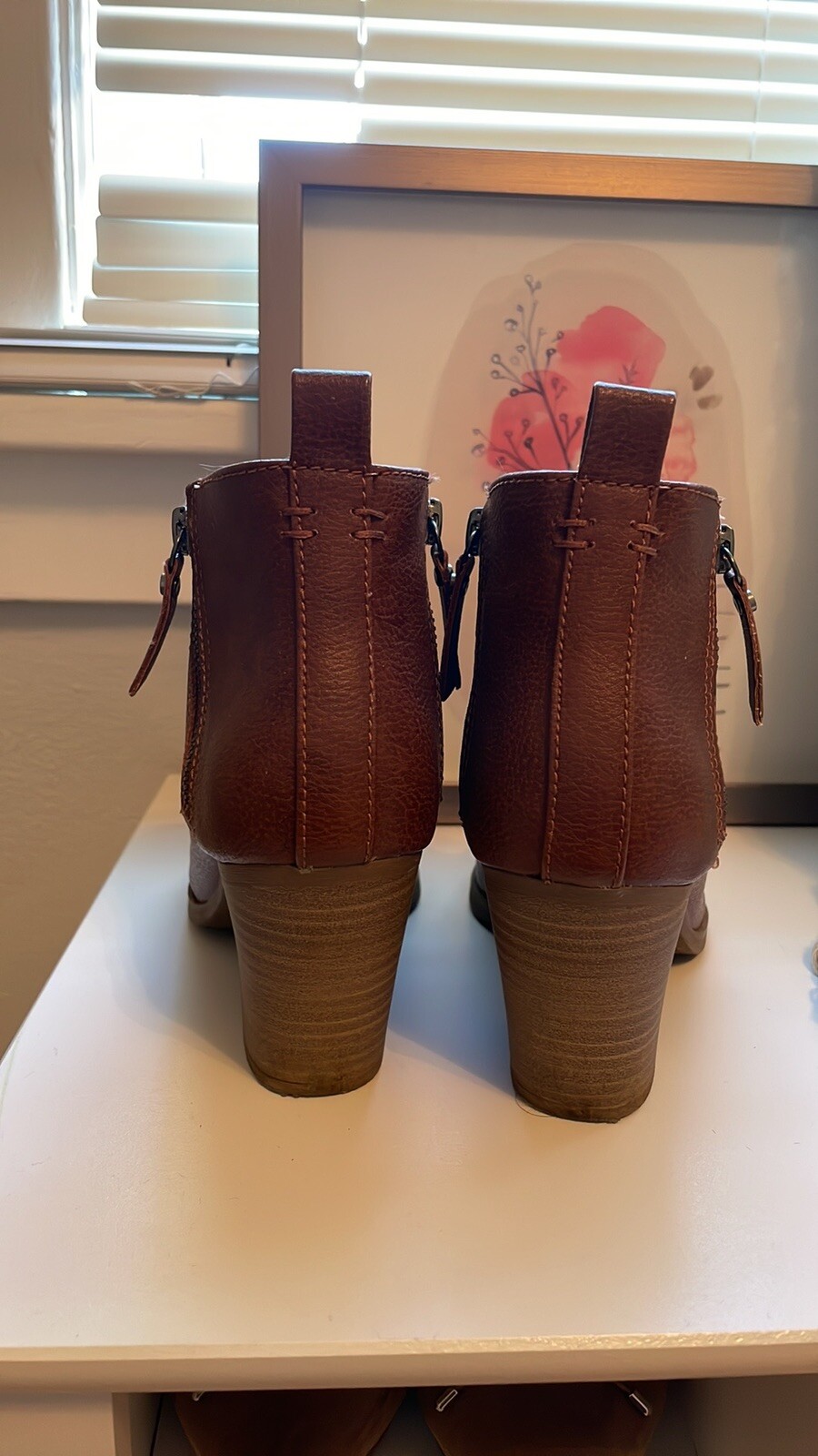 universal thread booties 7.5 - image 4