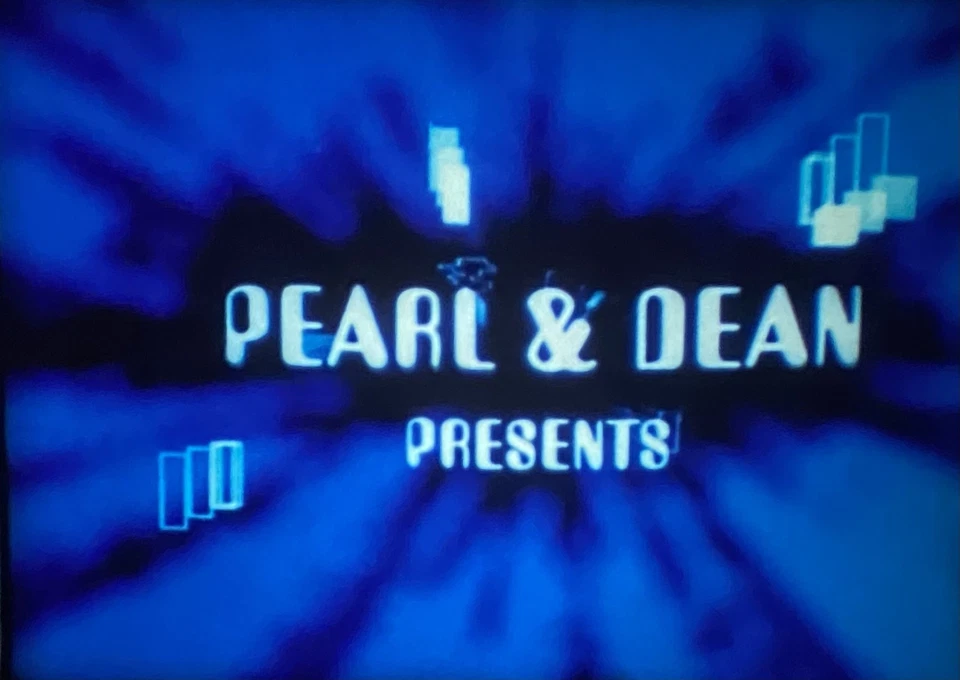 Super8 Werbespots UK: GIN, CAKE, DIPPERS und NUTS u.a. engl. Magnetton - Bild 3 von 4