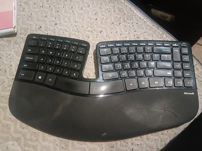 Microsoft Sculpt Ergonomic Desktop Keyboard  w/ USB Dongle