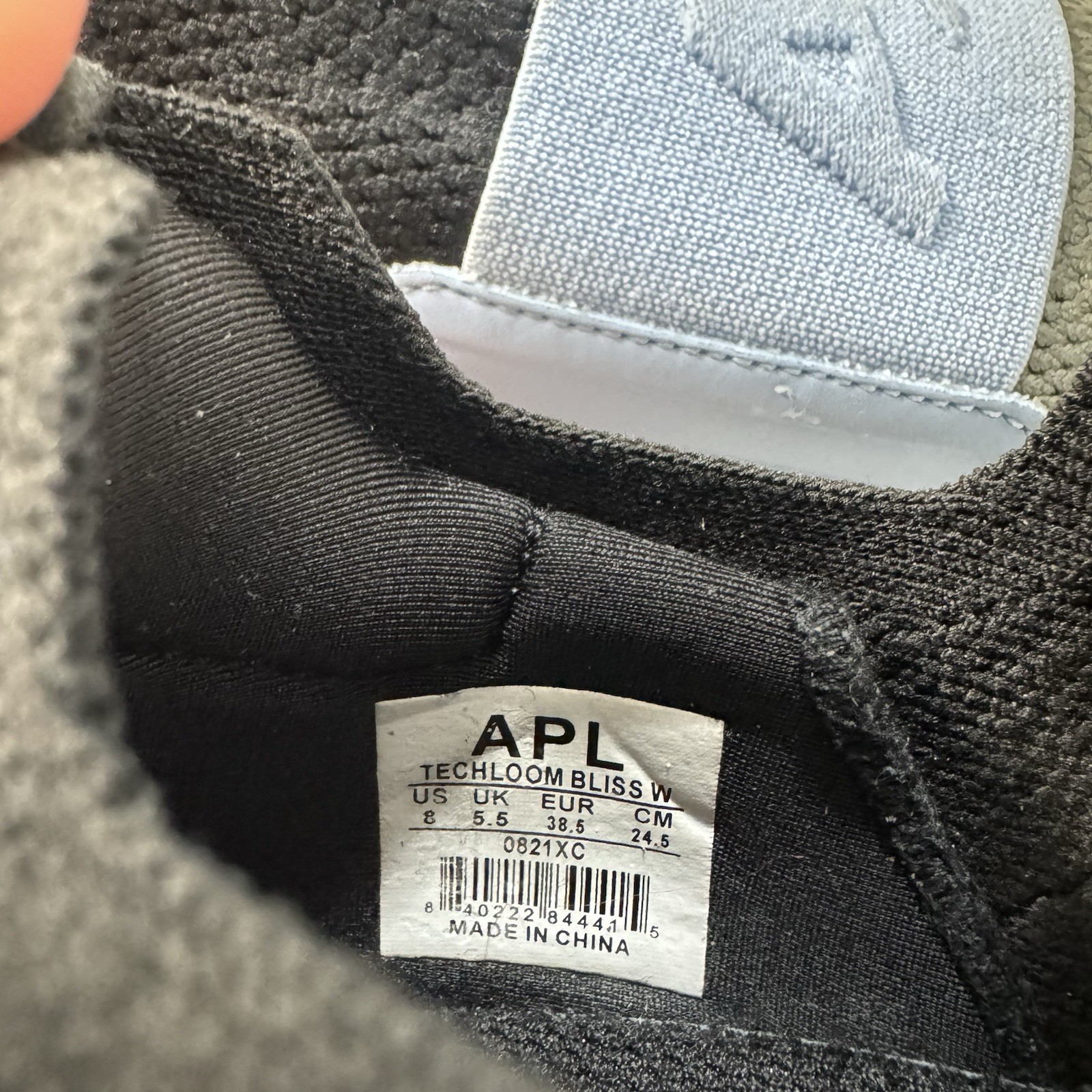 APL TechLoom Woman Bliss Sneakers Size 8