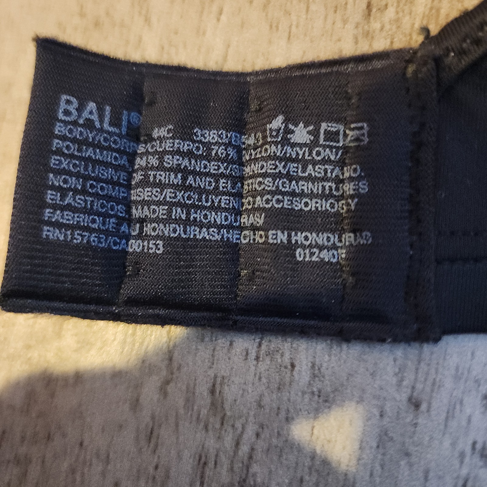 NWT Bali Bra 44C Black Underwire Smoothing 3363 | eBay