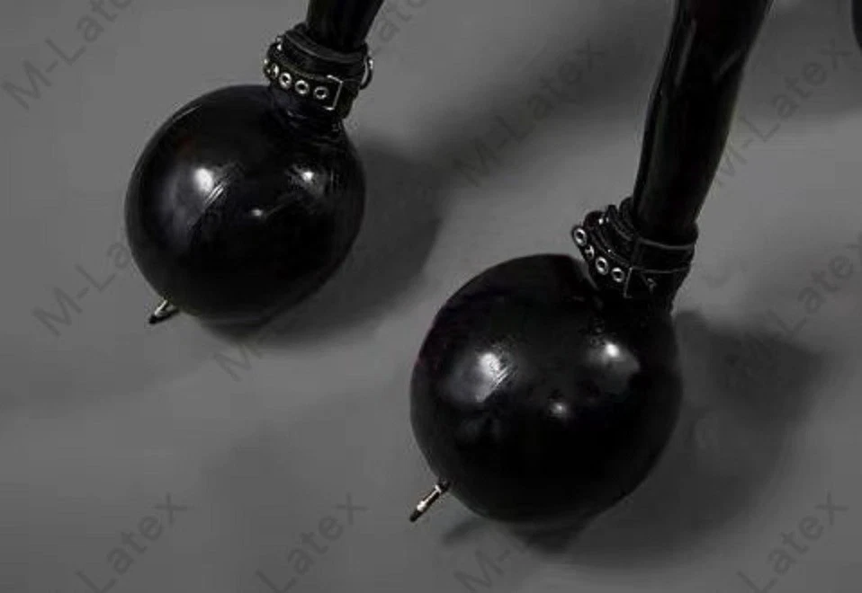 Latex Gummi Rubber wrist Inflatable ball gloves Mittens customized 0.4mm #1215
Opens in a new window