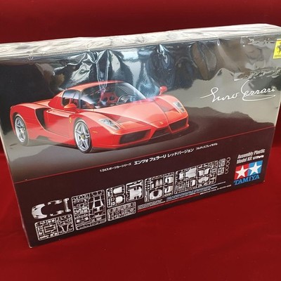 TAMIYA 24302 Collectables 17+