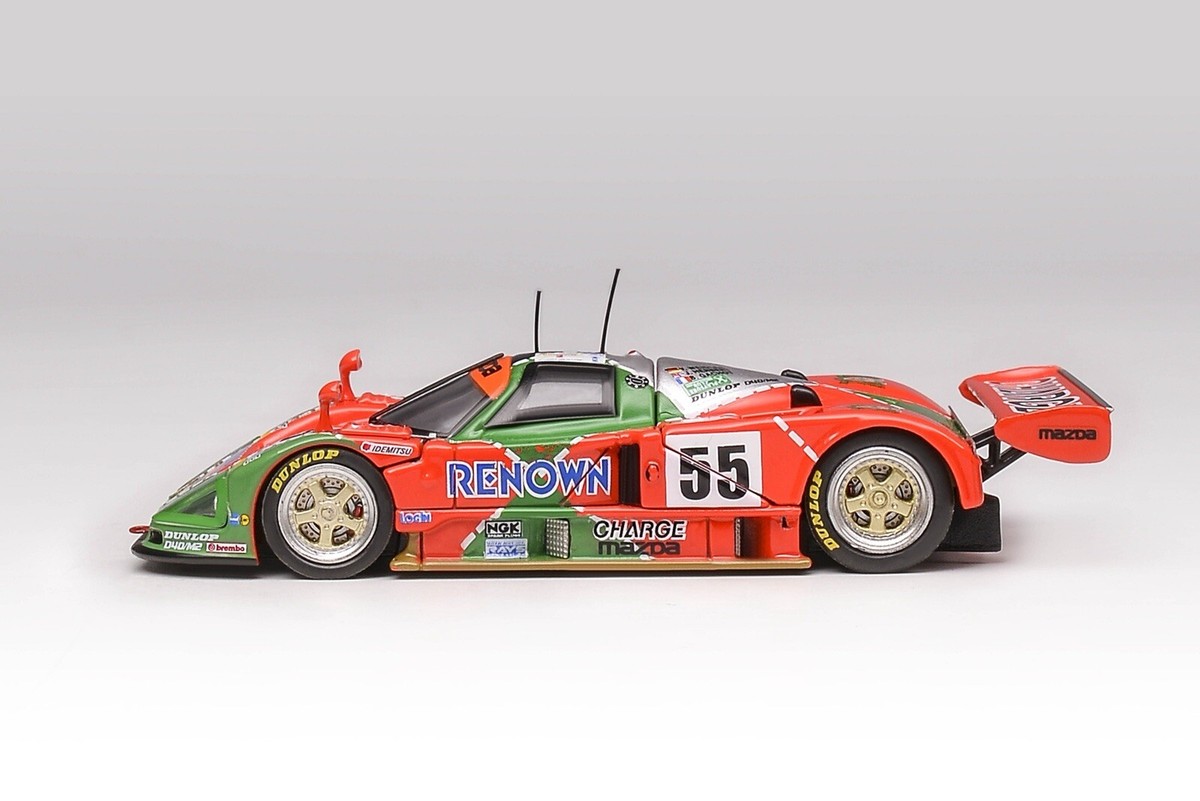 MOTORHELIX 1/64 Diecast Mazda 787B with Official license