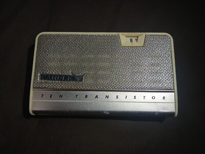 1962 CANDLE 10 Transistor Radio  VTG PTR-100 untested