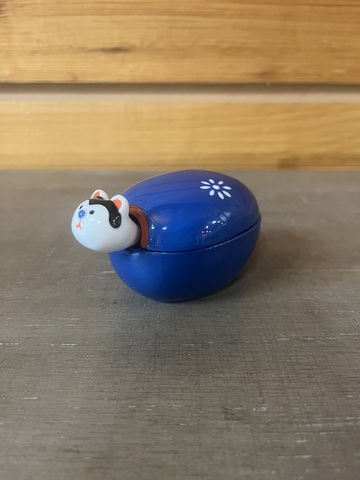 Picture 1 of 6
