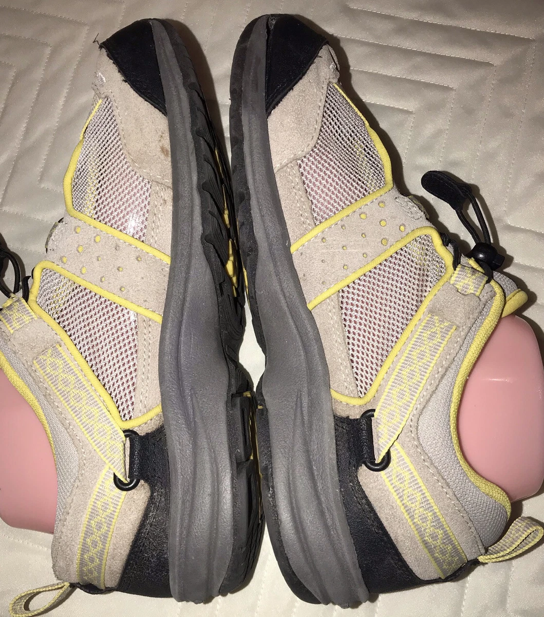 Lands end hotsell wide shoes