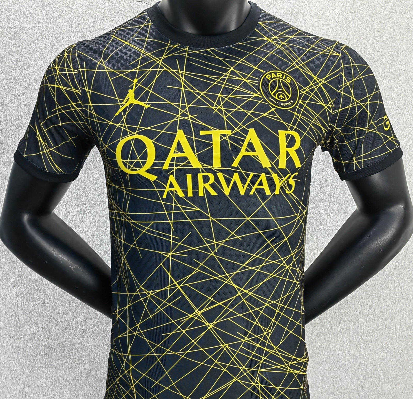 psg x jordan 4th kit