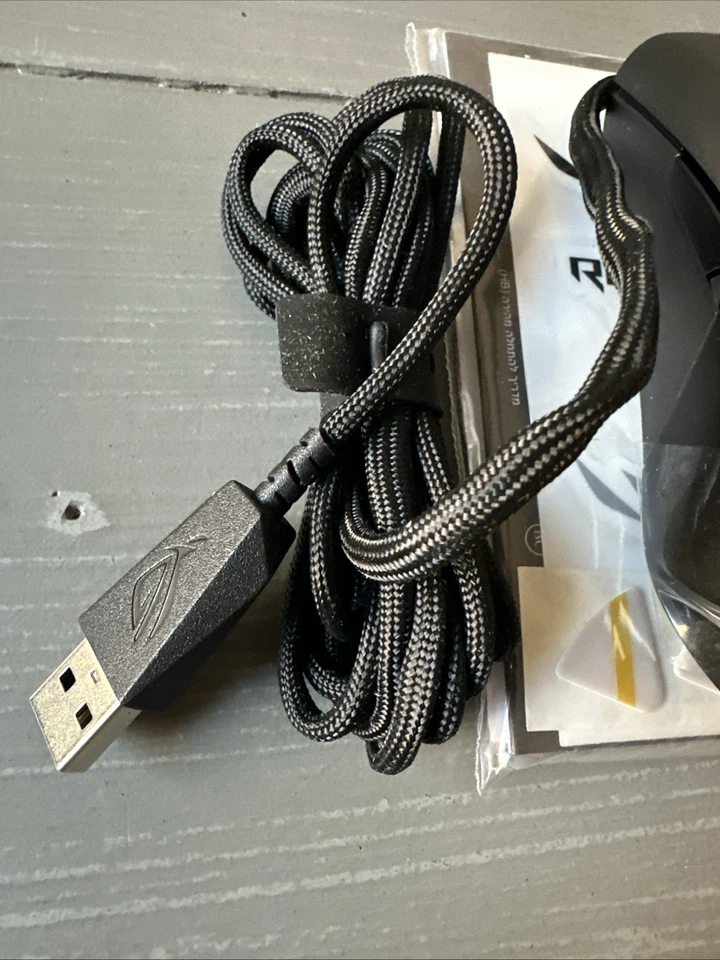 ASUS ROG Keris Wired Gaming Mouse P509 *NEW* - Image 2 of 4