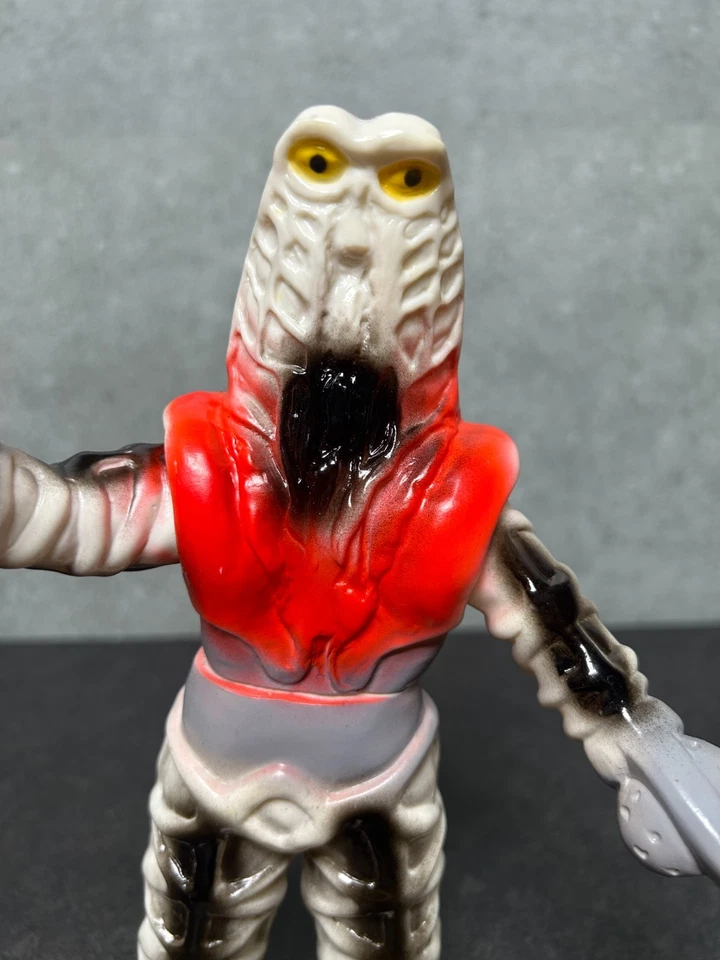 Bullmark 1991 Alien Godora 8" Sofubi Kaiju Figura Vinilo Ultra Seven Ultraman Foto 4 de 4
